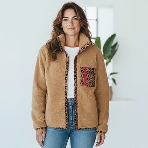 Jess Ler Sherpa jacket with leopard trim and pocket Large